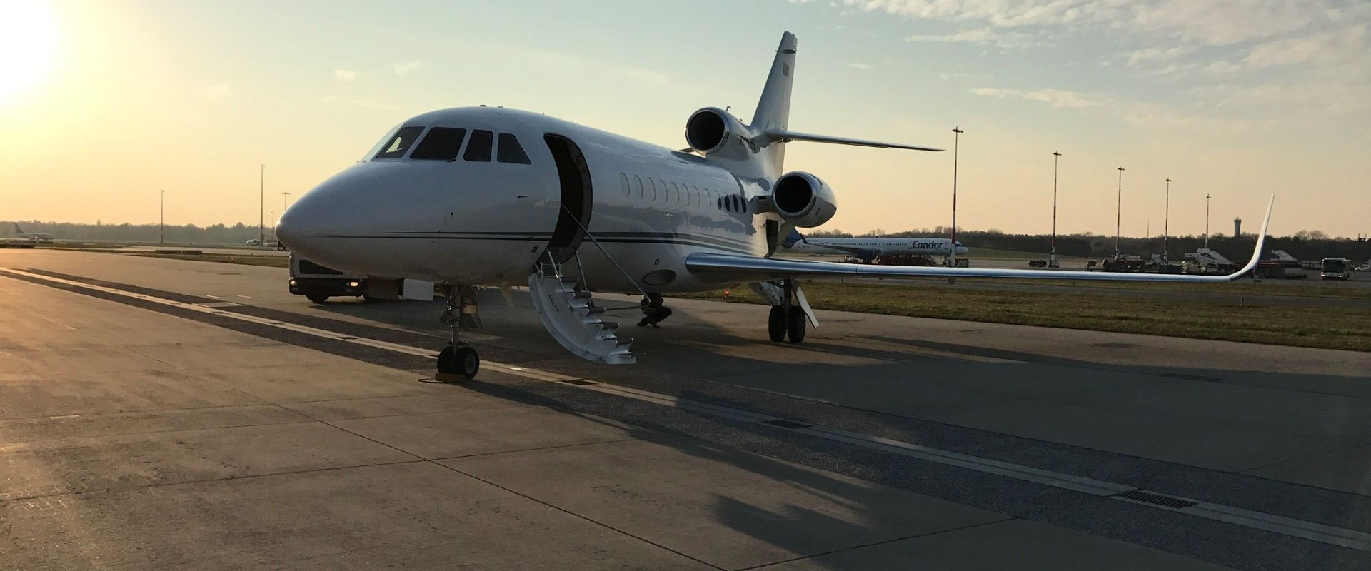 Keyvisual Firmenprofil 4 Keyvisual Firmenprofil 4