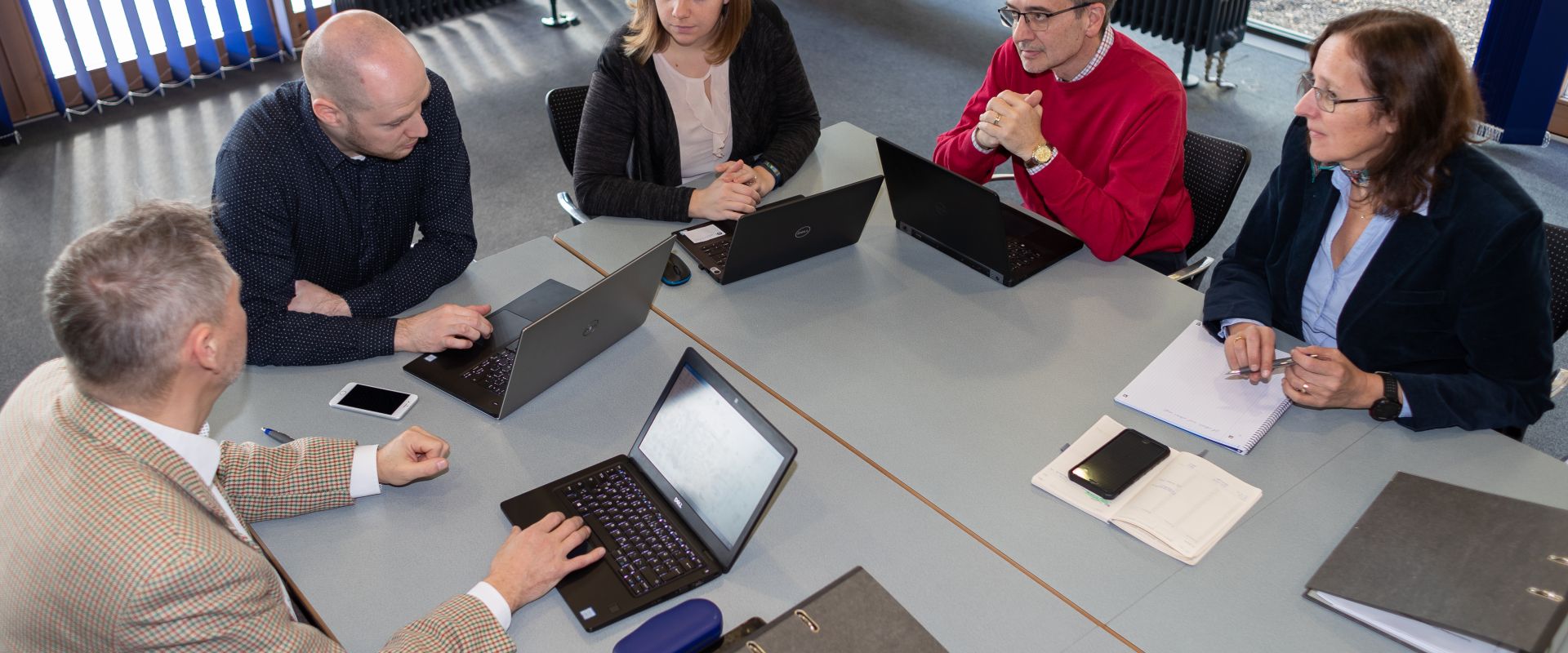 Keyvisual Firmenprofil 4 Keyvisual Firmenprofil 4