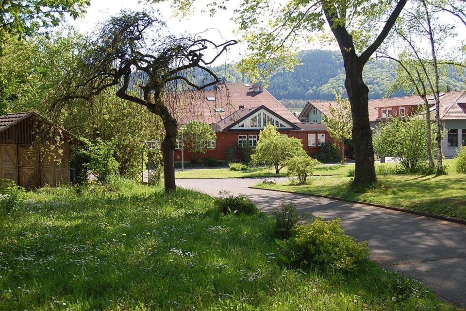 Firmenzentrale 0 Firmenzentrale 0