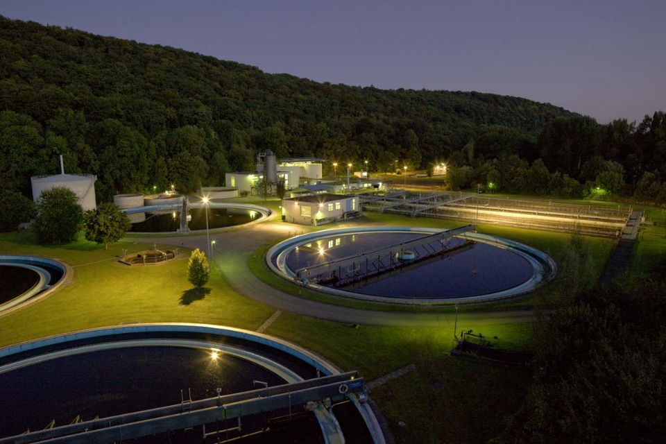 Firmenzentrale 2 Firmenzentrale 2