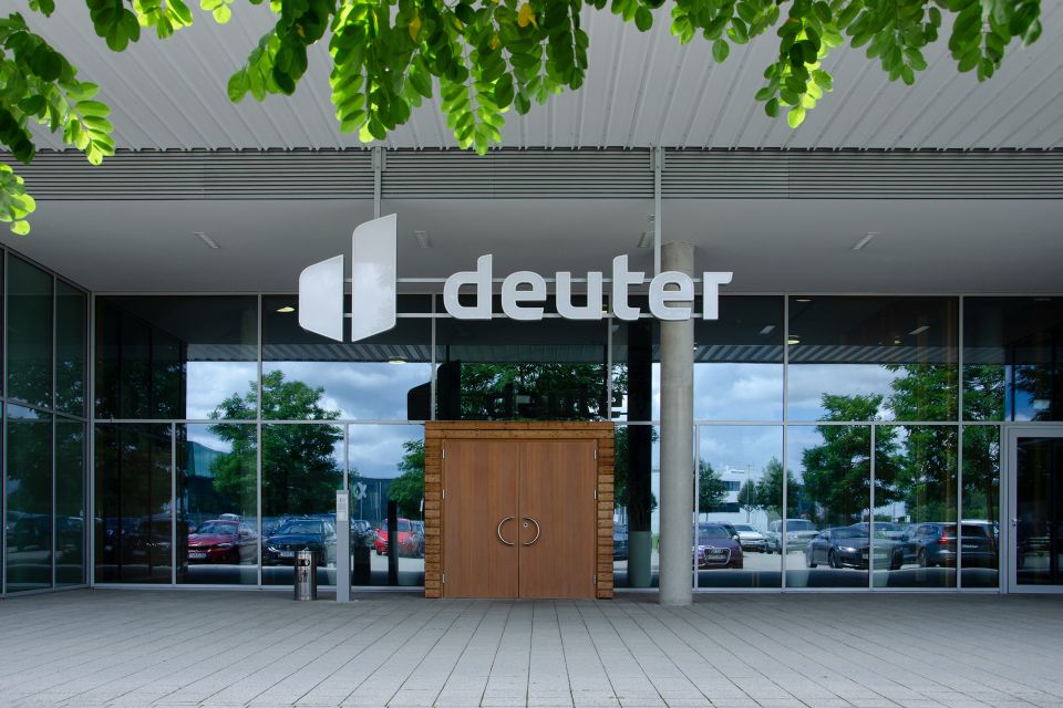 Firmenzentrale 2 Firmenzentrale 2