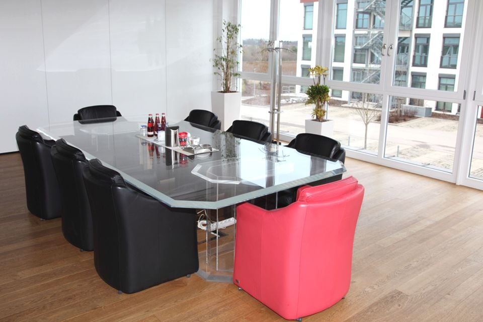 Firmenzentrale 3 Firmenzentrale 3