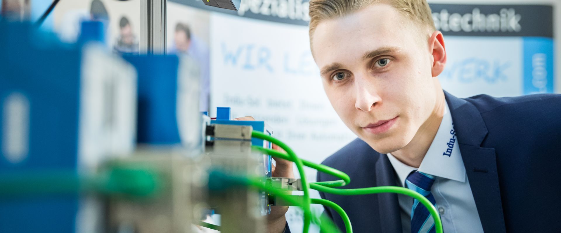 Keyvisual Firmenprofil 2 Keyvisual Firmenprofil 2