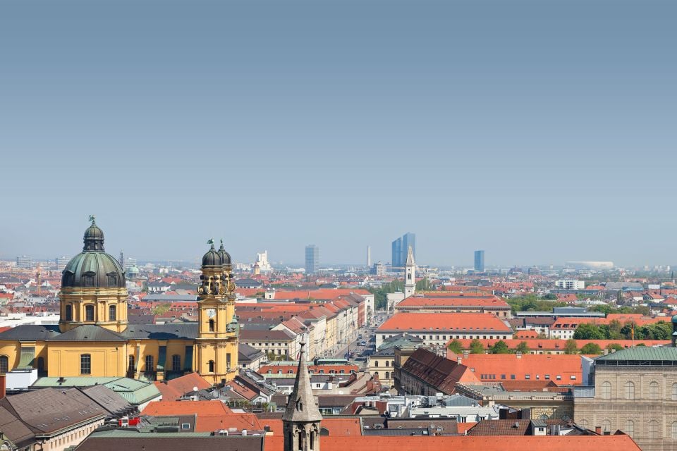 Firmenzentrale 1 Firmenzentrale 1