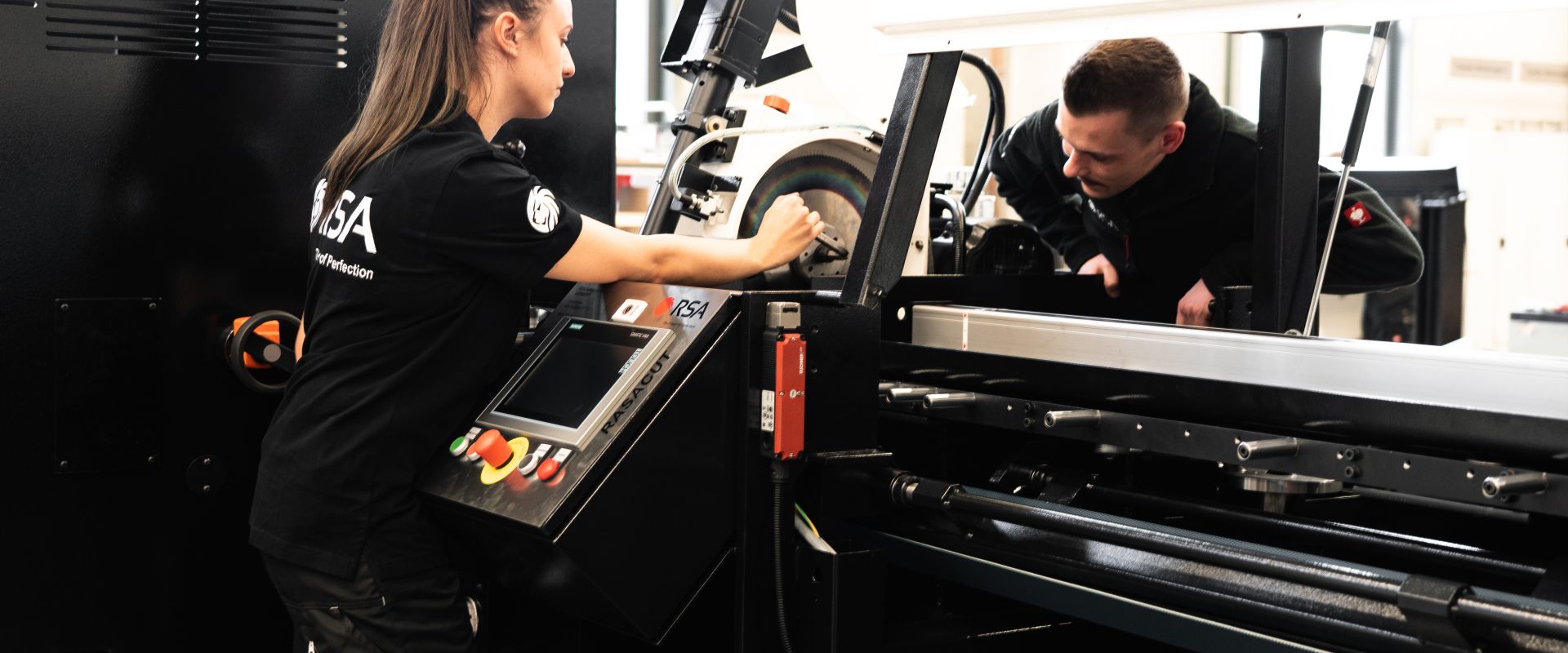 Keyvisual Firmenprofil 4 Keyvisual Firmenprofil 4