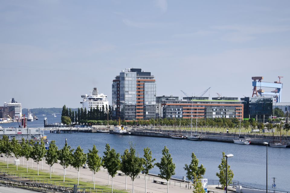 Firmenzentrale 0 Firmenzentrale 0