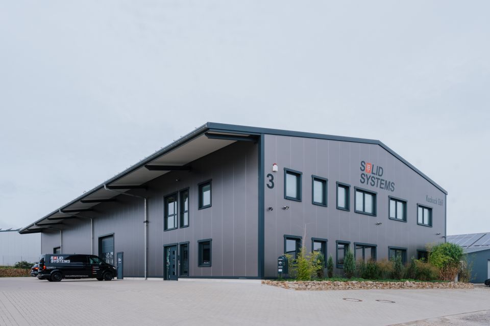 Firmenzentrale 1 Firmenzentrale 1