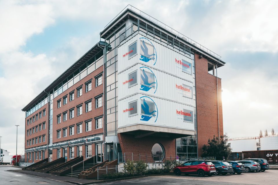 Firmenzentrale 0 Firmenzentrale 0