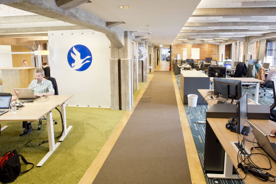 Firmenzentrale 2 Firmenzentrale 2