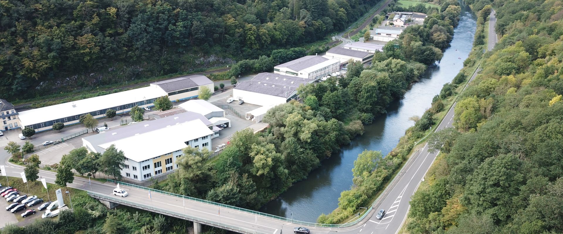 Keyvisual Firmenprofil 3 Keyvisual Firmenprofil 3