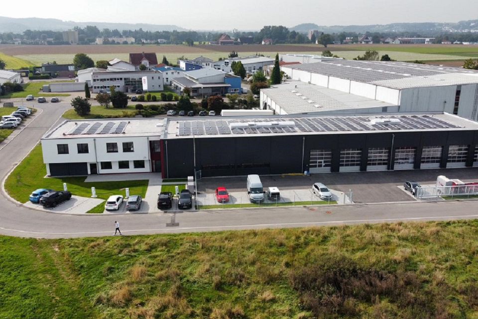 Firmenzentrale 0 Firmenzentrale 0