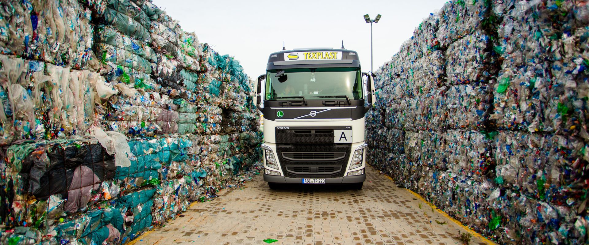 Keyvisual Firmenprofil 4 Keyvisual Firmenprofil 4