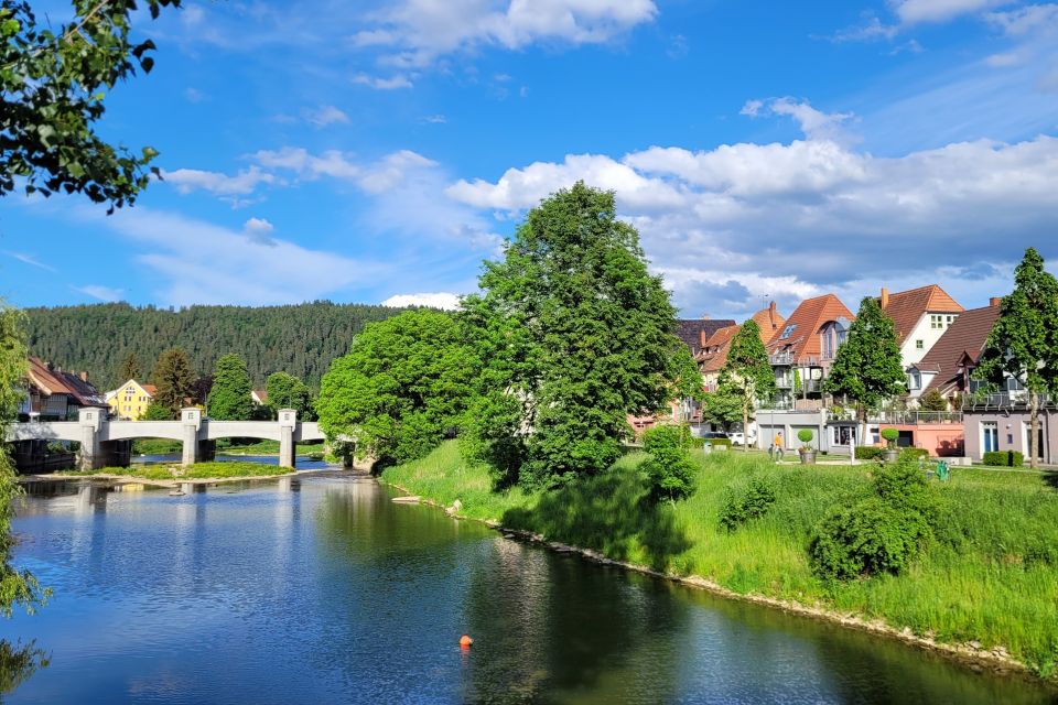 Firmenzentrale 0 Firmenzentrale 0