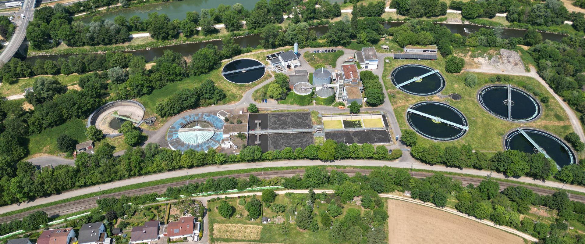 Keyvisual Firmenprofil 4 Keyvisual Firmenprofil 4