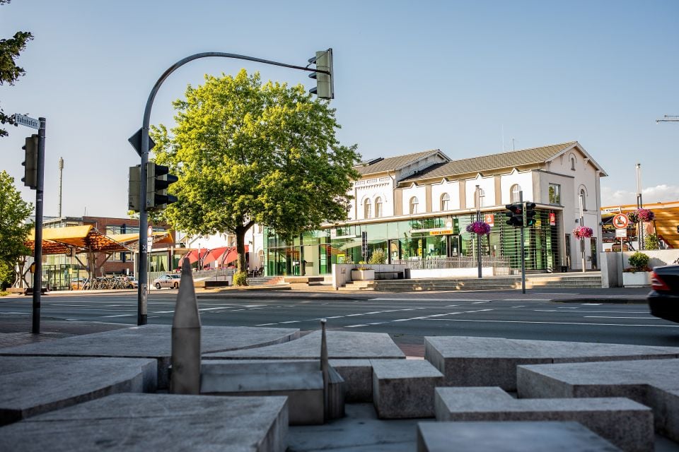 Firmenzentrale 1 Firmenzentrale 1