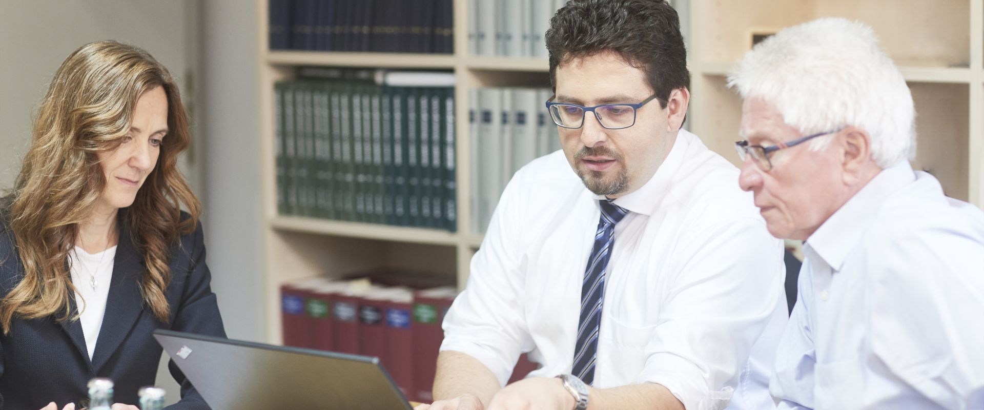 Keyvisual Firmenprofil 3 Keyvisual Firmenprofil 3