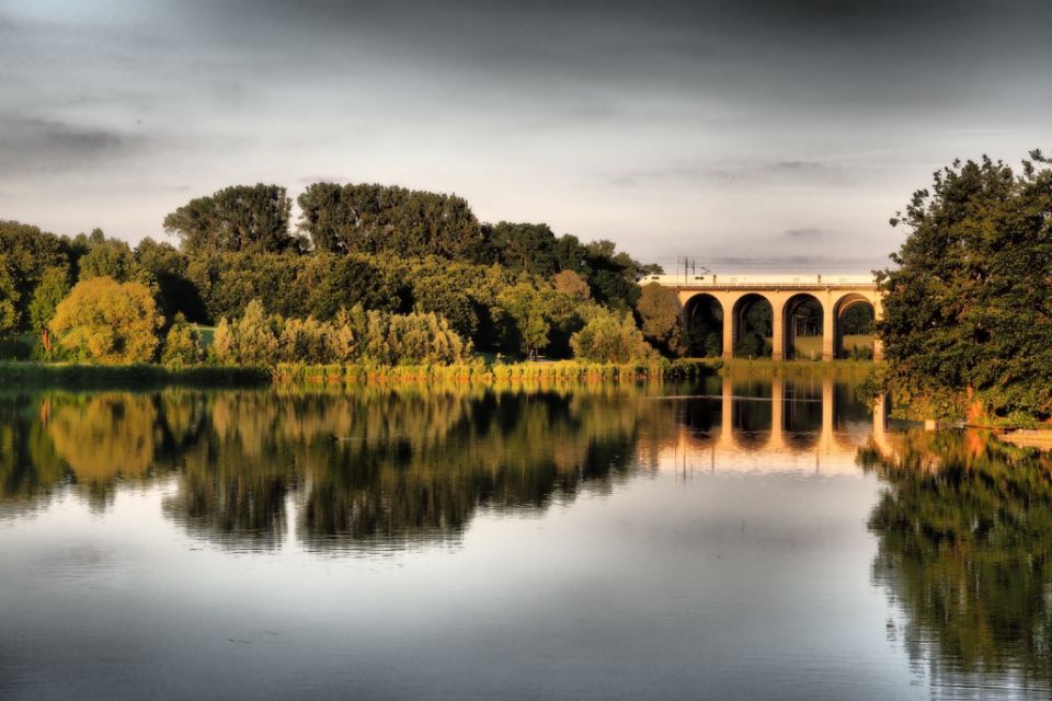 Firmenzentrale 0 Firmenzentrale 0