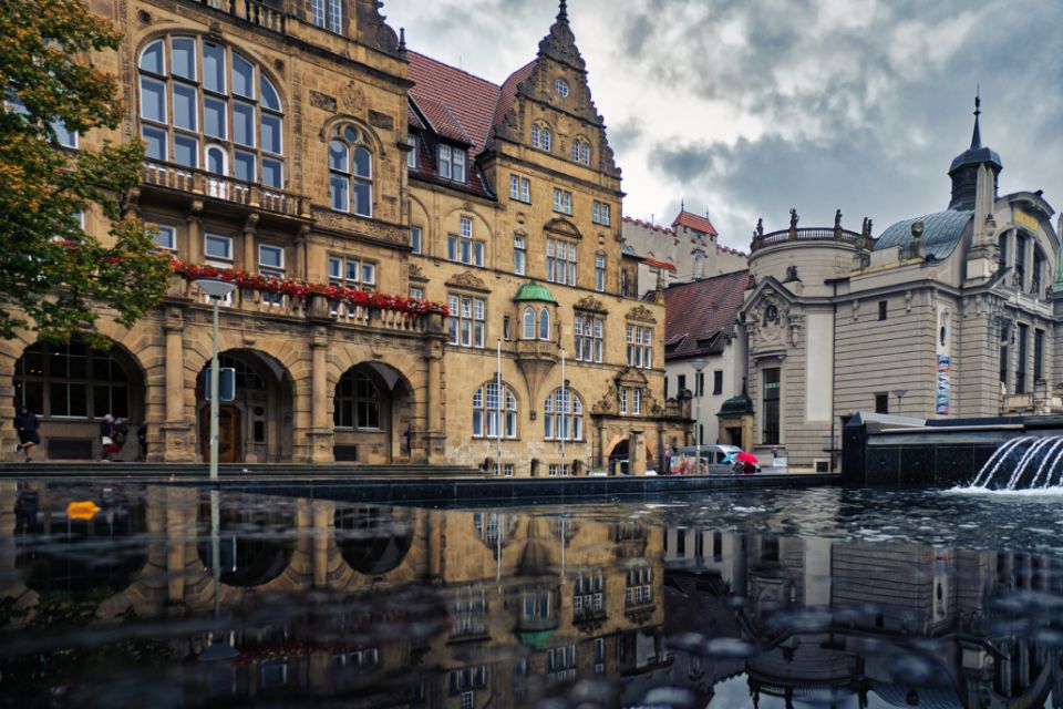 Firmenzentrale 1 Firmenzentrale 1