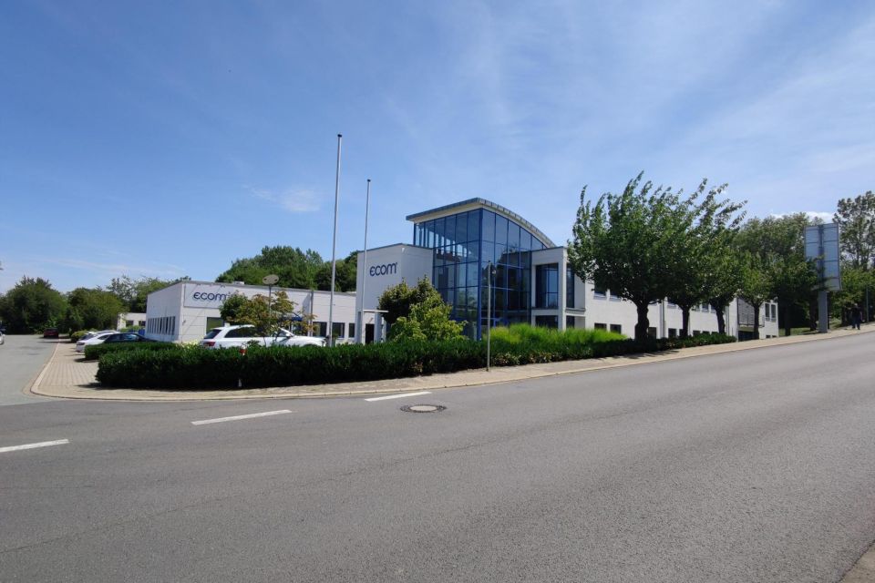 Firmenzentrale 0 Firmenzentrale 0